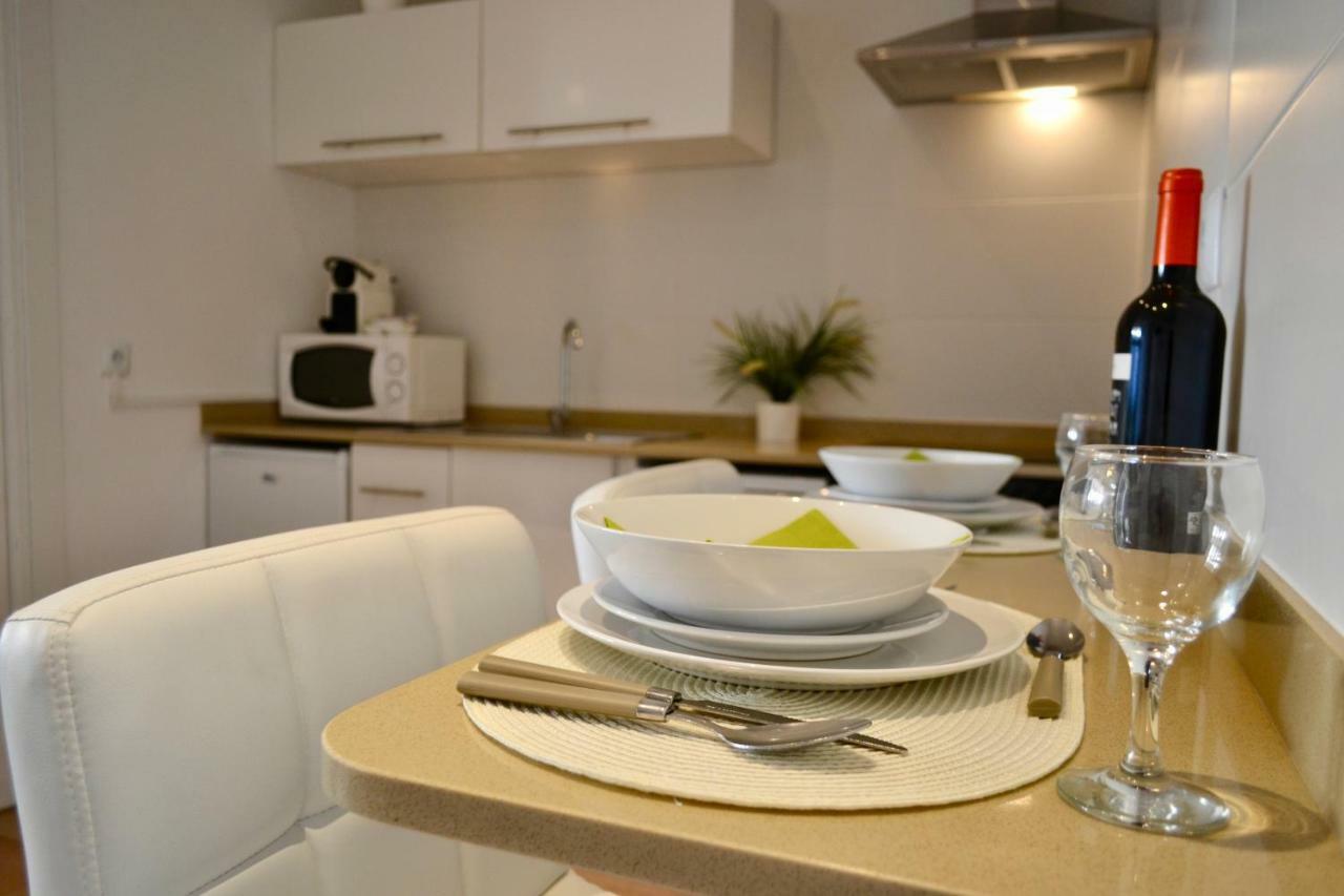 Hola Valencia - Holiday Apartments Экстерьер фото